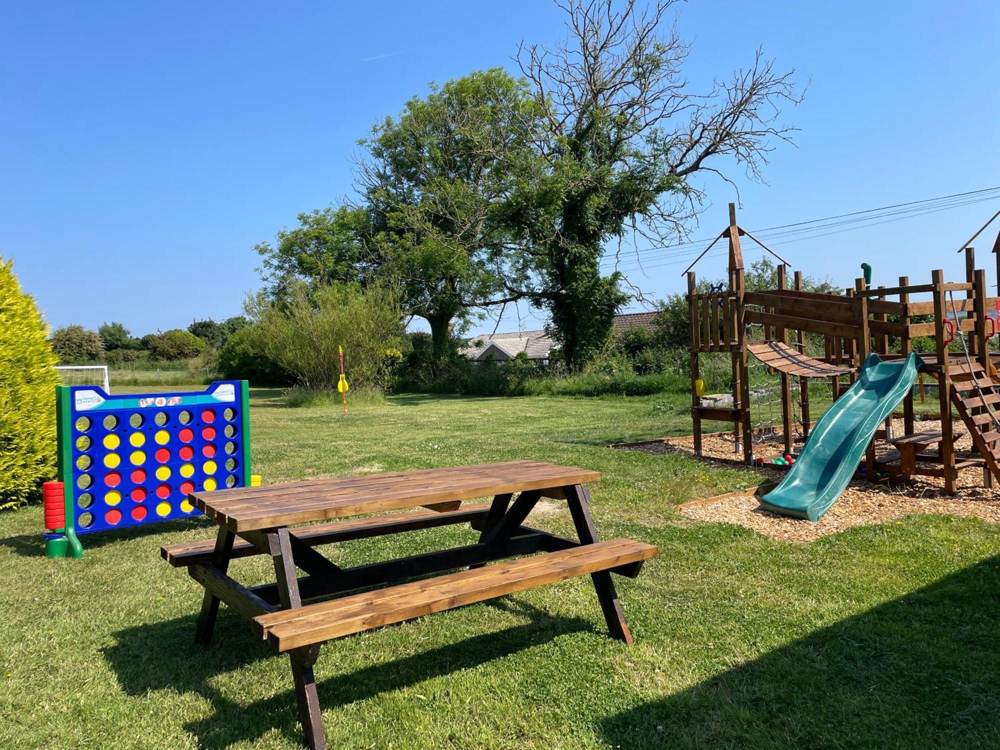 Trenewydd Farm Holiday Cottages Cardigan Zewnętrze zdjęcie