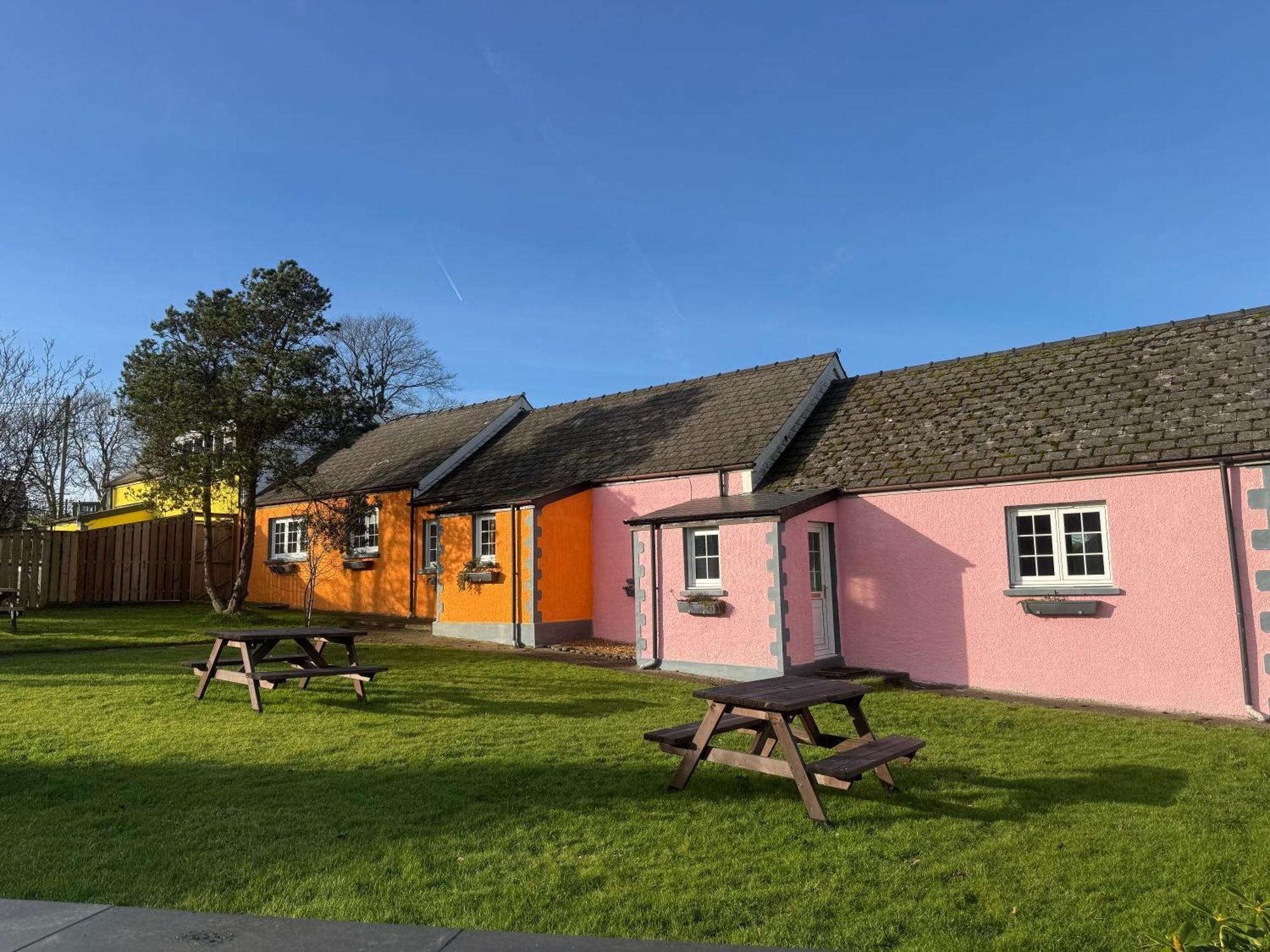Trenewydd Farm Holiday Cottages Cardigan Zewnętrze zdjęcie